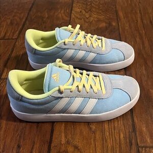 Adidas kids VL Court